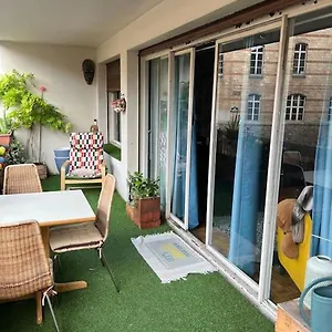 https://grand-appartement-avec-balcon-et-parking.fr-paris.fr