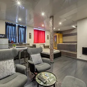 https://appartement-luxury-spa.hotels-rhonealpes.com